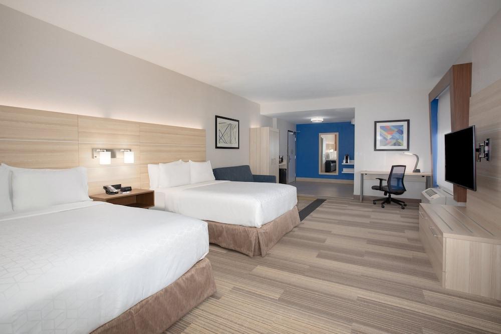 Holiday Inn Express & Suites Phoenix Glendale Dist By Ihg Dış mekan fotoğraf